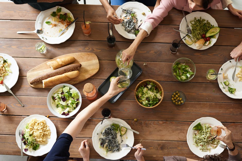 Länge der Aufbewahrung von Gurkensalat im Kühlschrank